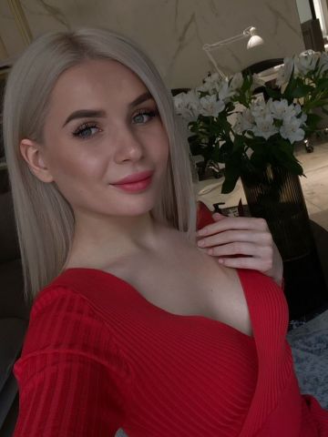 Николь